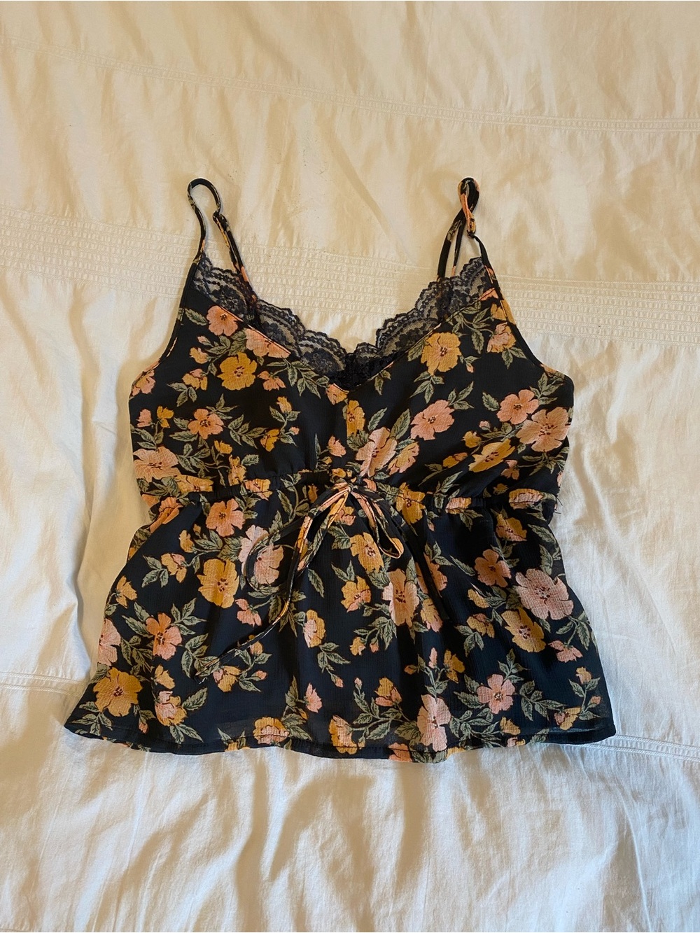 American eagle Lace-Trim Cami Top